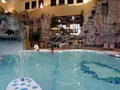 Clarion Hotel & Suites Winnipeg 3*,  Canada